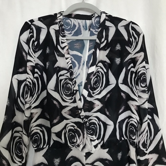 Bec & Bridge roses romper - Picture 5 of 11